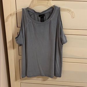 Rue 21 blue tee